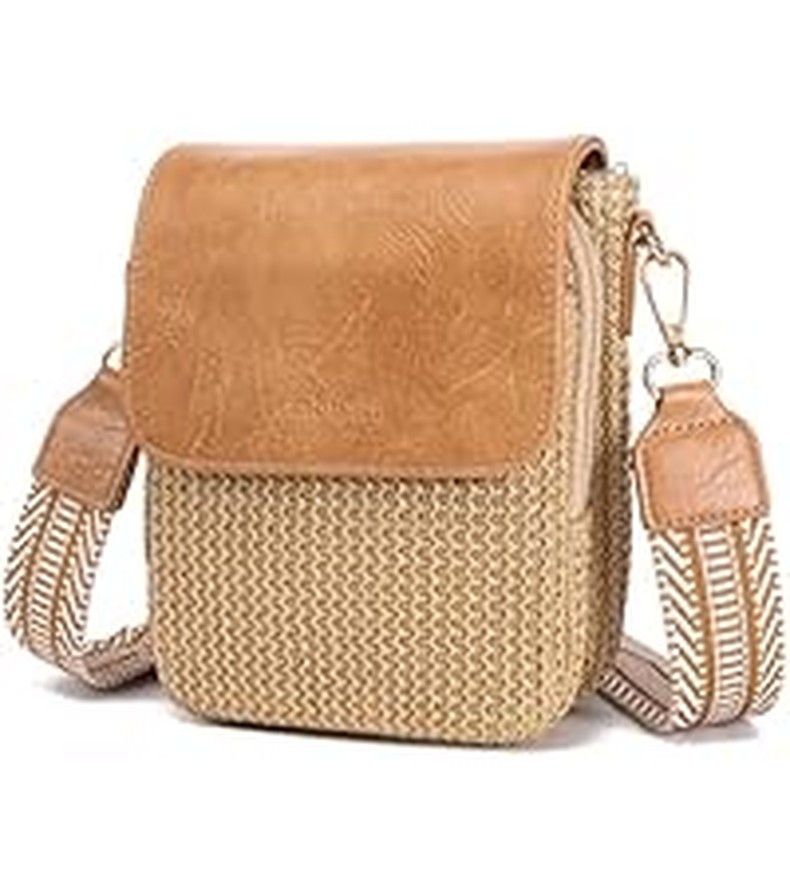 Lightweight Nylon Crossbody Bag for Women Small Quilted Shoulder Purse detail
